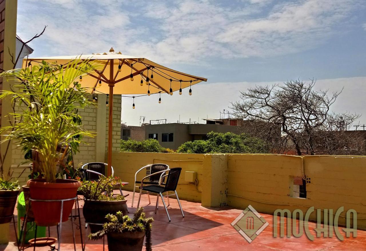 Hostal Residencial Mochica Lima Buitenkant foto
