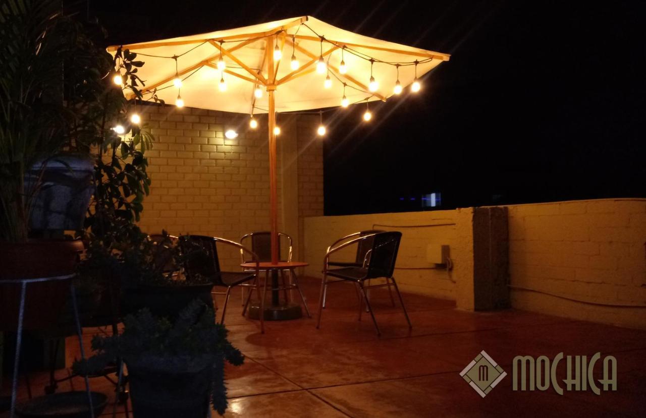Hostal Residencial Mochica Lima Buitenkant foto
